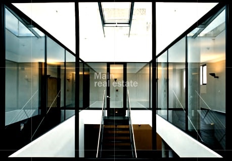 Innenansicht - Moderne Büroetage in markantem Gebäude