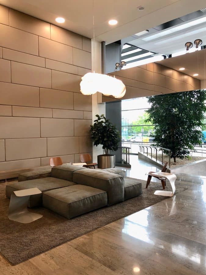 Foyer - Moderne Ausstattung und beste Anbindung